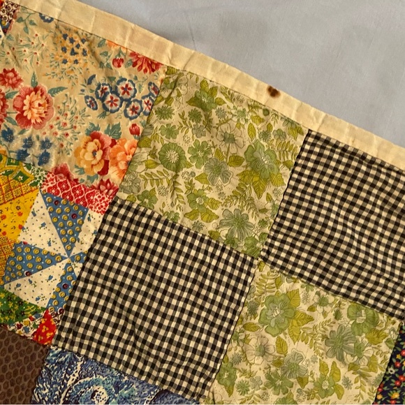 Vintage Quilt (Cutter) Several Rips & Stains 71”x80” for Projects - Picture 9 of 16